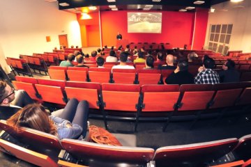 obiekt konferencyjny - Legia Racing Club - Sala konferencyjna - zdjęcie 1