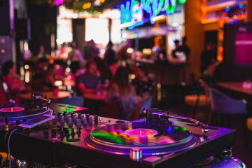 obiekt konferencyjny - Scena Kotłownia - Centrum Eventowe - Setki Powodów bar i restauracja - zdjęcie 20
