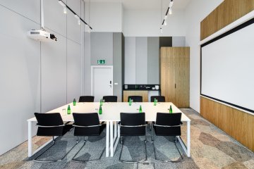 hotel **** - Courtyard by Marriott Warsaw Airport - Kraków - zdjęcie 1