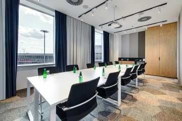 hotel **** - Courtyard by Marriott Warsaw Airport - Wrocław - zdjęcie 1