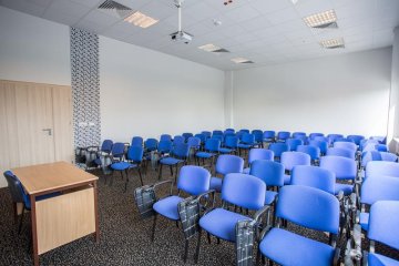 inny - Uczelnia Techniczno-Handlowa im. Heleny Chodkowskiej - Sale dydaktyczne Kampus Jutrzenki - zdjęcie 3