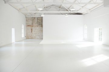 obiekt konferencyjny - Daylight Kolejowa - Studio - zdjęcie 1