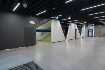 obiekt konferencyjny - Centrum Praskie Koneser - Butelkownia - Foyer - zdjęcie 3