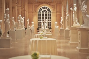 pałac - Muzeum Łazienki Królewskie - Stara Oranżeria - Galeria Rzeźby - zdjęcie 1