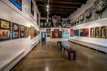 inny - Muzeum Karykatury - Przestrzeń muzealna - zdjęcie 2