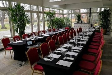 hotel **** - Dwór Sieraków - Ogród Zimowy - zdjęcie 1