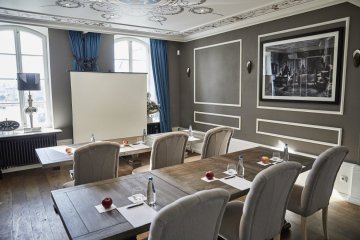pałac - Pałac Mała Wieś - Sala Kameralna - zdjęcie 1