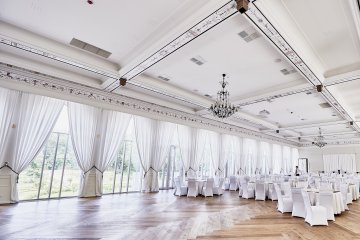 pałac - Pałac Mała Wieś - Sala Wielka - zdjęcie 1
