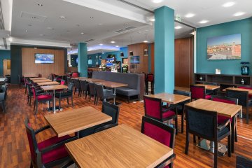 hotel - Holiday Inn Express Warsaw Airport - Lobby Bar - zdjęcie 2