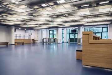obiekt konferencyjny - Stadion Śląski - Recepcja Centrum Konferencyjno-Biznesowego - zdjęcie 1
