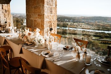 hotel ***** - Wzgórze Zamkowe - Zinar Castle, zabytkowa Baszta i Forest Hotel - Zamek w Przegorzałach, Tarasy i Arkady - zdjęcie 11