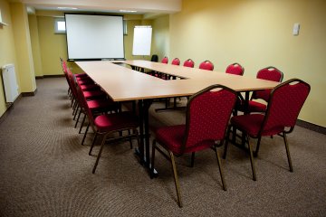 hotel - Hotel & Restauracja OKRĄGLAK - Sala konferencyjna - zdjęcie 1