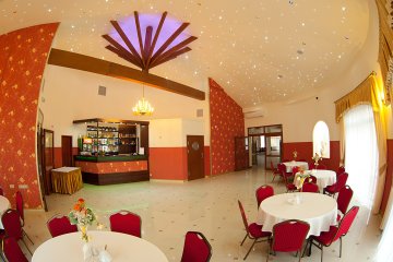 hotel - Hotel & Restauracja OKRĄGLAK - Restauracja Okrąglak - zdjęcie 1
