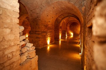 hotel **** - Hotel Kolegiacki **** - Sala Piwnica - zdjęcie 3