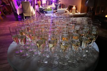 obiekt konferencyjny - Centrum Wypoczynkowo-Konferencyjne Trzy Jeziora - Sala restauracyjna - zdjęcie 4