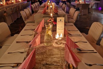 obiekt konferencyjny - Centrum Wypoczynkowo-Konferencyjne Trzy Jeziora - Sala restauracyjna - zdjęcie 6