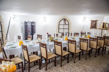 dworek - Hotel *** Dworek za Lasem - Sala Rycerska - zdjęcie 1