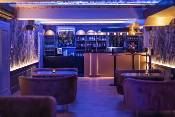 hotel **** - Hotel Apis - SALA KLUBOWA - zdjęcie 1