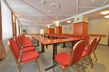 hotel **** - HOTEL PARTIZÁN**** Congress & Wellness Resort - Slovakia - Parlour Winter Garden - Tálska Bašta - zdjęcie 1