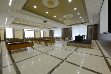 hotel **** - Haston City Hotel - Rolls Royce B - 350 m2 - zdjęcie 1