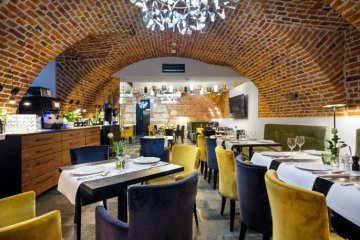hotel *** - Hotel Logos *** Kraków - Restauracja Pod Piątką - zdjęcie 7