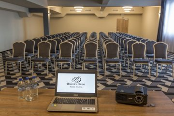 obiekt konferencyjny - Borowy Dwór Biznes, Spa & Fun - Sala Konferencyjna 130  m² - zdjęcie 6