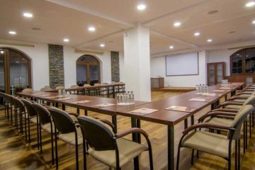 pensjonat - Pensjonat Orlik - Sala Konferencyjna - zdjęcie 1