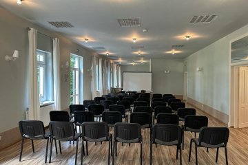 dworek - Dworek Bielin - Sala Średnia - zdjęcie 1