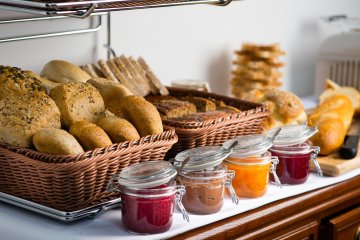 hotel - Enklawa Białowieska Forest&Spa - Sala Restauracyjna "SportiVino" - zdjęcie 3
