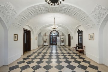 pałac - Willa Decjusza - Hall Główny - zdjęcie 1