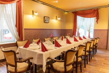 hotel *** - Hotel Stara Poczta - Sala Bordowa - zdjęcie 1
