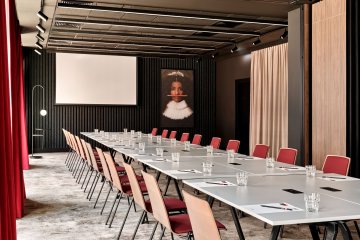 hotel **** - Radisson RED Hotel & Radisson RED Apartments Kraków - Milano 1+2 - zdjęcie 1