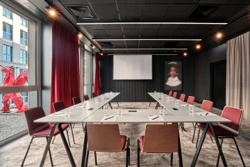 hotel **** - Radisson RED Hotel & Radisson RED Apartments Kraków - Milano 2 - zdjęcie 1