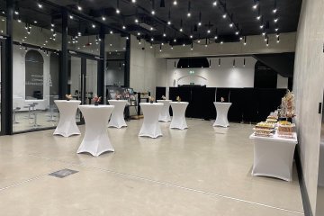 obiekt konferencyjny - Muzeum Gazowni Warszawskiej - Przestrzeń konferencyjna z Foyer (Sala A) - zdjęcie 7