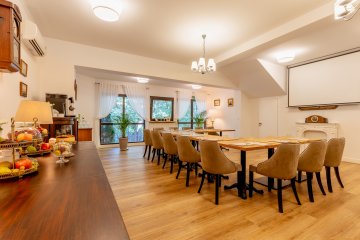 hotel *** - Dwór Konstancin *** - Zegarowa - zdjęcie 1