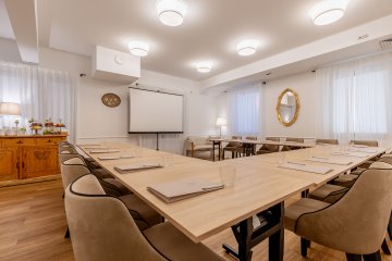 hotel *** - Dwór Konstancin *** - Lustrzana - zdjęcie 1