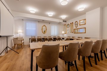 hotel *** - Dwór Konstancin *** - Tarasowa - zdjęcie 1