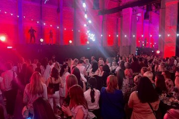 obiekt konferencyjny - Manuarte - Scena | Eventy | Restauracja | Cafeteria&Bar - Manuarte - Scena | Eventy | Restauracja | Cafeteria&Bar - CLUB / EL SHOW - zdjęcie 12