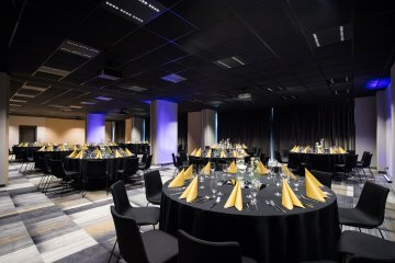 hotel **** - Q Hotel Plus Kraków - Espresso+Latte+Mocca - zdjęcie 1