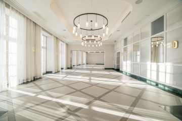 hotel ***** - Wzgórze Zamkowe - Zinar Castle, zabytkowa Baszta i Forest Hotel - SALA BANKIETOWA - zdjęcie 1