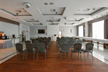 hotel *** - Hotel Kosmowski - Bankietowa - zdjęcie 1