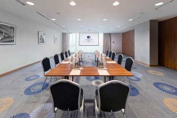 hotel **** - DoubleTree by Hilton Kraków Hotel & Convention Center - Warszawa 1 - zdjęcie 1