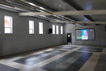 pensjonat - Ośrodek Wypoczynkowy Kormoran Niesulice - Sala Sportowo-Konferencyjna - zdjęcie 1