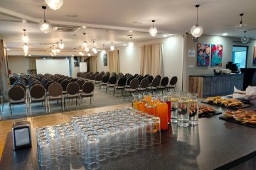 hotel *** - Hotel Tulip Inn Żyrardów - Stella - zdjęcie 1
