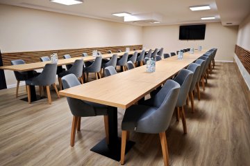 hotel - Hotel i Apartamenty Gorzelanny - Mała sala konferencyjna - zdjęcie 2