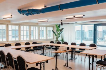 obiekt konferencyjny - Basecamp by Xior Wrocław - Joga - zdjęcie 1