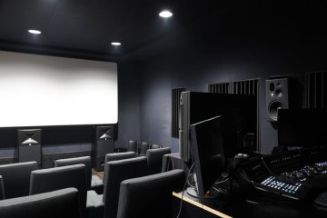 obiekt konferencyjny - Filmoteka Narodowa – Instytut Audiowizualny - FINA - Sala kolaudacyjna - zdjęcie 1