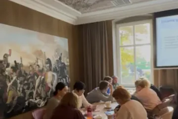 pensjonat - Centrum Hipiki Jaszkowo - Biblioteka w Pałacu - zdjęcie 1