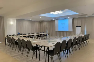 hotel *** - Hotel Sleep Wrocław*** - Sala średnia - zdjęcie 1