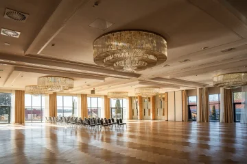 hotel **** - Hotel Mazurski Raj**** - MAMRY 1+2+3 - zdjęcie 1